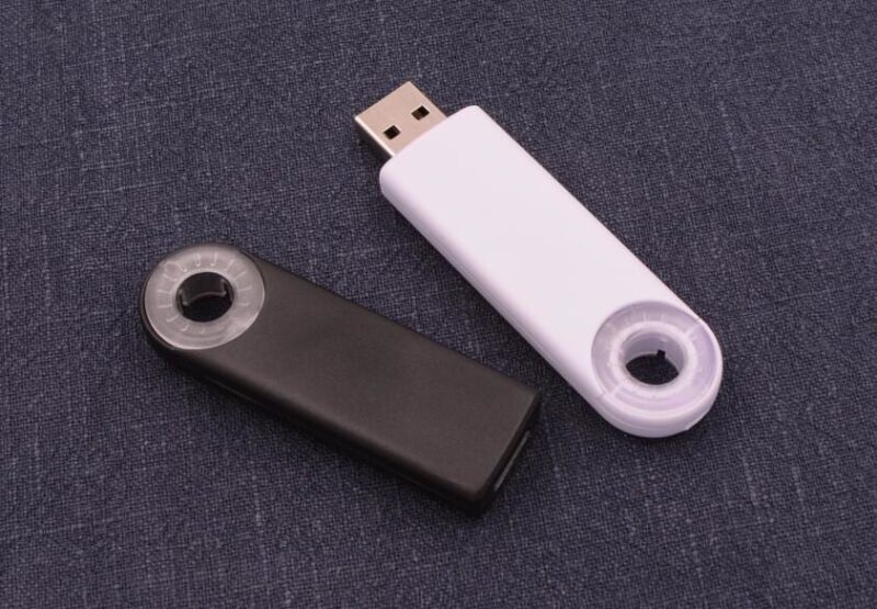 Black and White Holy Twister USB