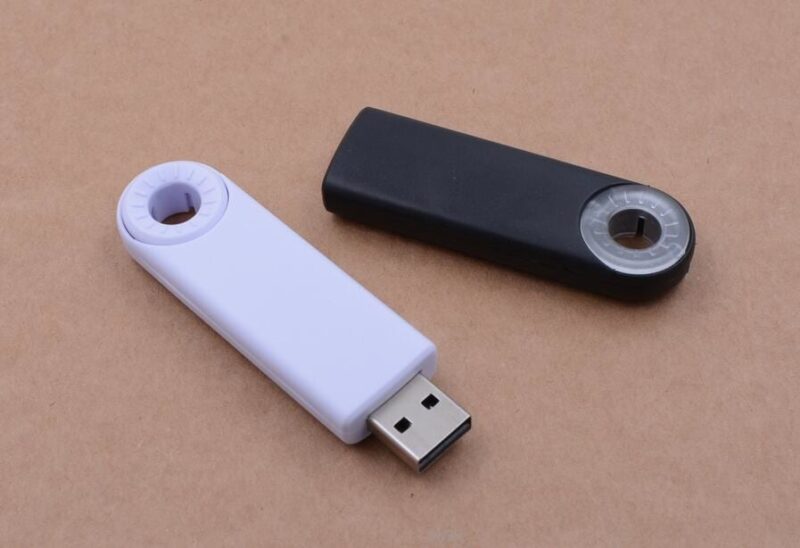 Black and White Holy Twister USB